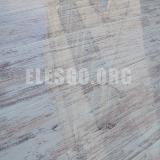 Elesgo Colorado glossy laminate